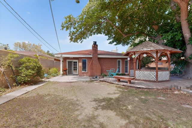 1304 Indiana Street NE, Albuquerque, NM 87110