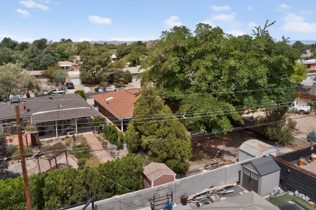 1304 Indiana Street NE, Albuquerque, NM 87110