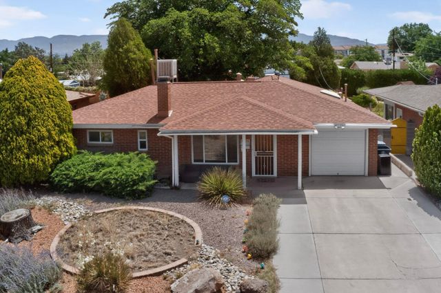 1304 Indiana Street NE, Albuquerque, NM 87110