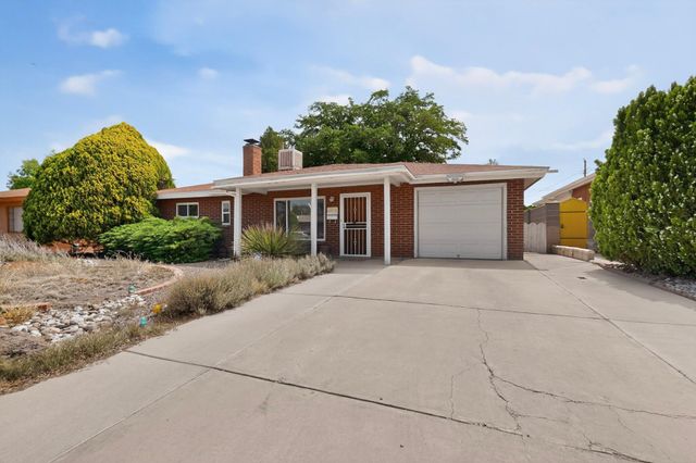 1304 Indiana Street NE, Albuquerque, NM 87110