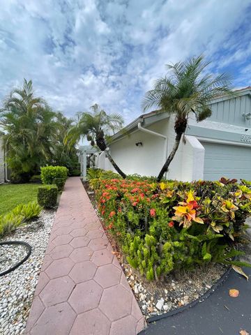 5662 AINSLEY Court, Boynton Beach, FL 33437