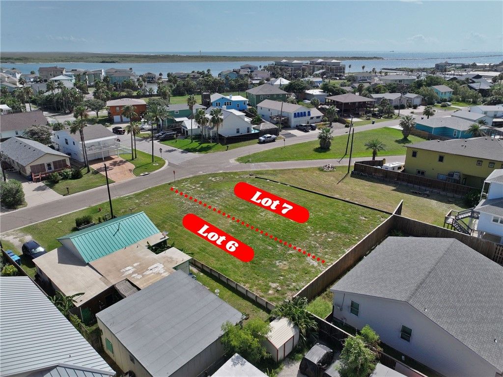 420 Tarrant Ave, Port Aransas, TX 78373 — exterior