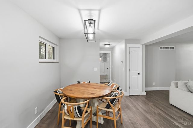 7223 Longfield Drive, Madeira, OH 45243