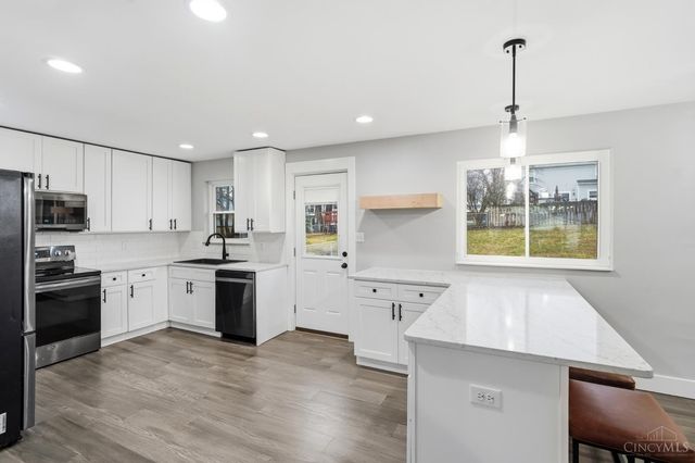 7223 Longfield Drive, Madeira, OH 45243