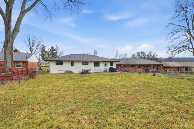 7223 Longfield Drive, Madeira, OH 45243