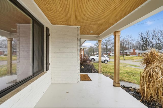 7223 Longfield Drive, Madeira, OH 45243