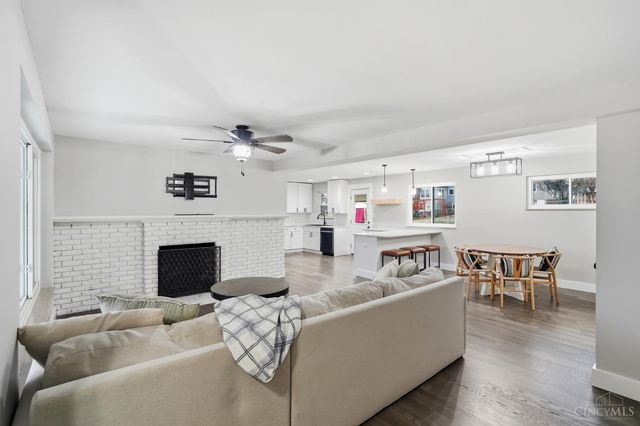 7223 Longfield Drive, Madeira, OH 45243