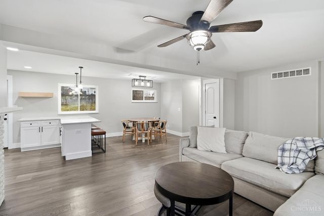 7223 Longfield Drive, Madeira, OH 45243