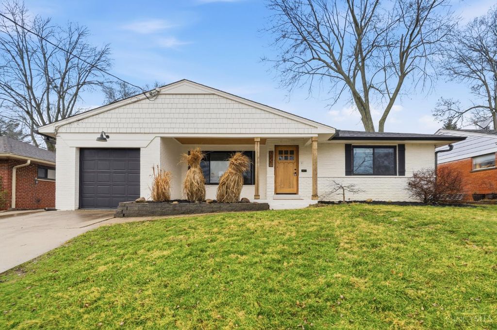 7223 Longfield Drive, Madeira, OH 45243