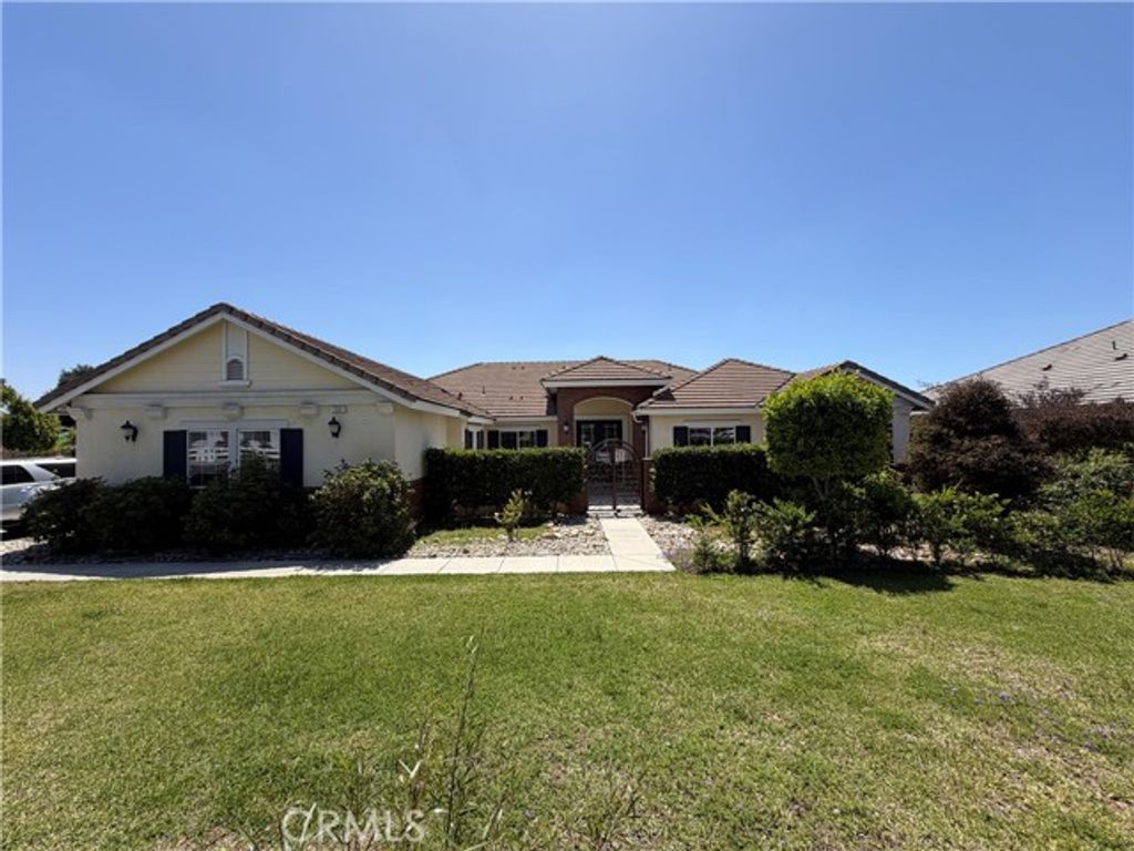 1331 W Maitland, Ontario, CA 91762