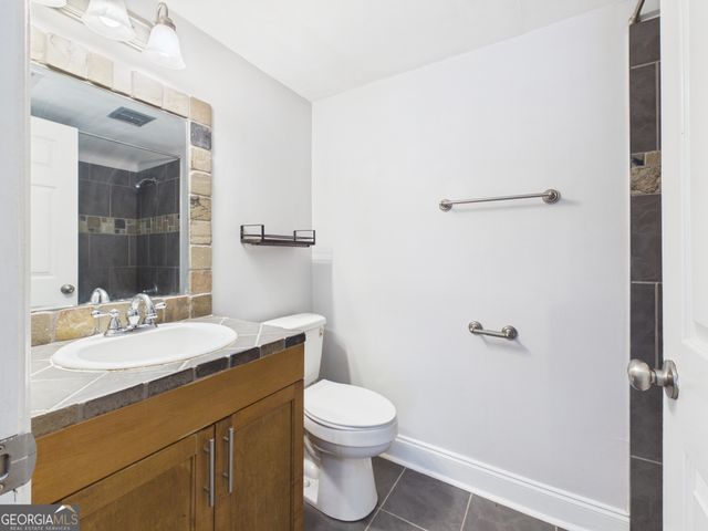 1055 Baxter Street 306, Athens, GA 30606