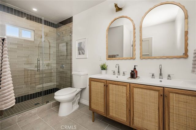 4817 W 136th Street, Hawthorne, CA 90250