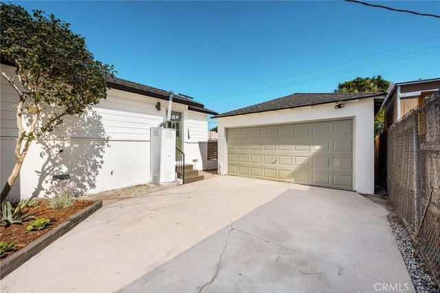 4817 W 136th Street, Hawthorne, CA 90250