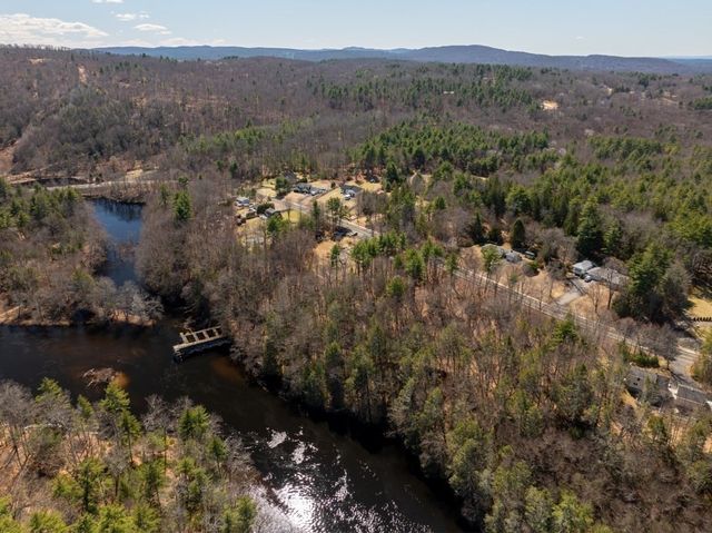 406 Springfield St, Palmer, MA 01069