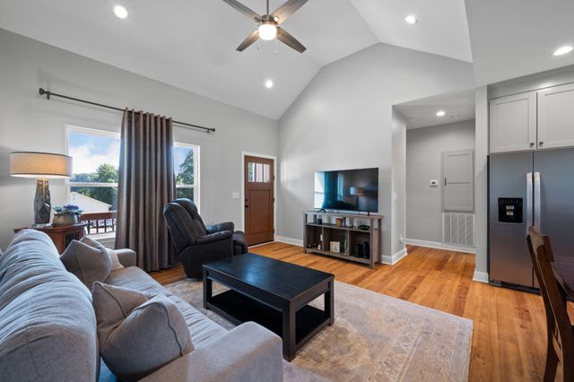 106 Forest Hill Lane, Evensville, TN 37332