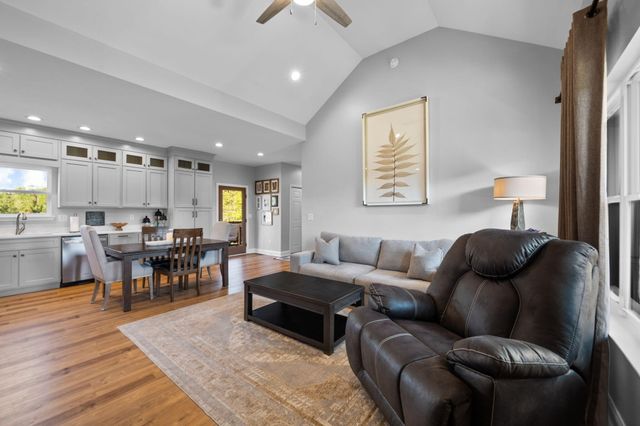 106 Forest Hill Lane, Evensville, TN 37332