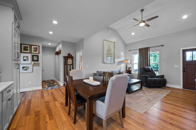 106 Forest Hill Lane, Evensville, TN 37332