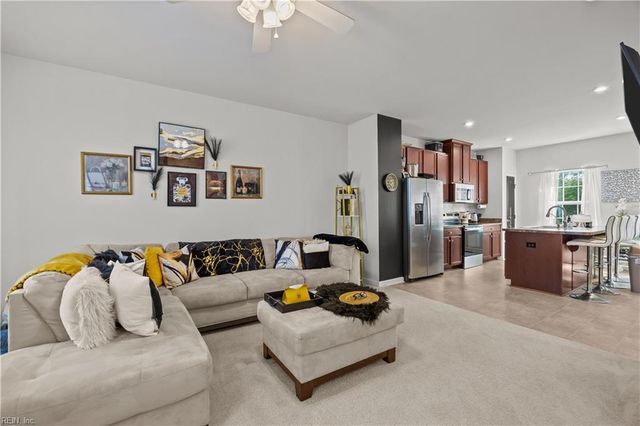 106 McCormick PL, Williamsburg, VA 23185