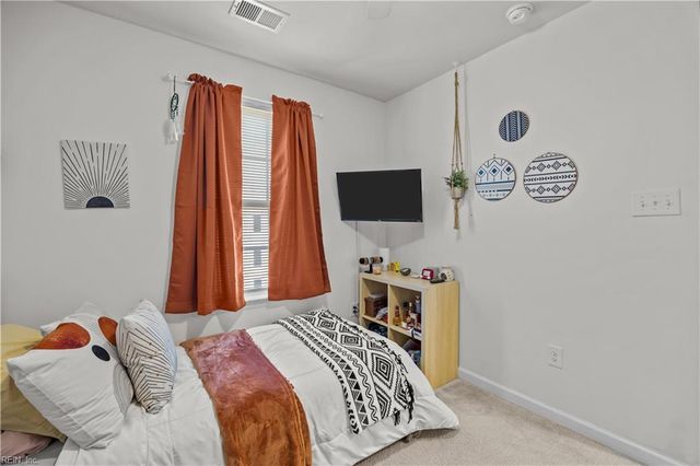 106 McCormick PL, Williamsburg, VA 23185