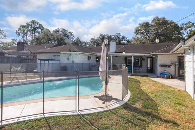 13418 Paradise Valley Drive, Houston, TX 77069