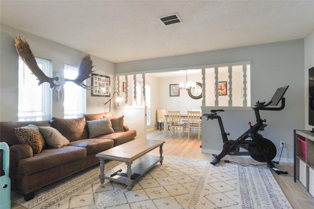 13418 Paradise Valley Drive, Houston, TX 77069