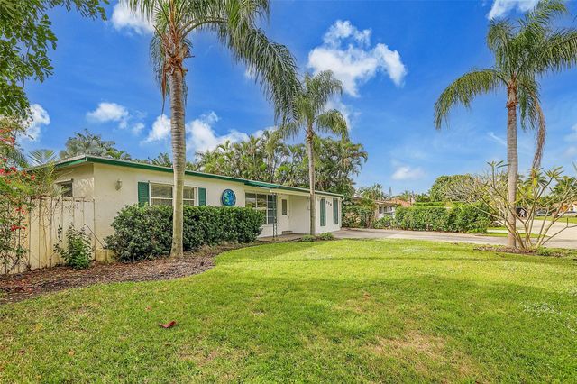 620 NW 37th Street, Oakland Park, FL 33309