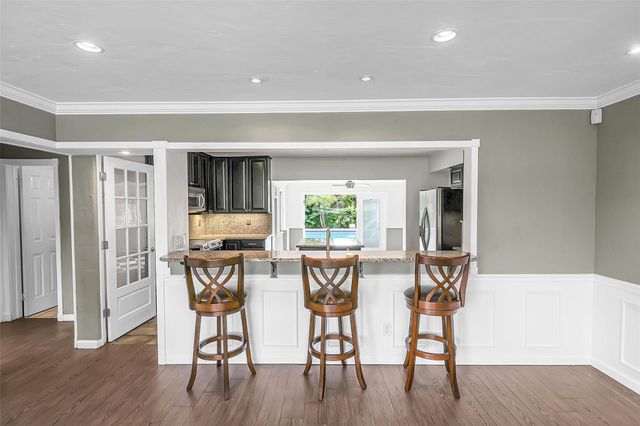 620 NW 37th Street, Oakland Park, FL 33309