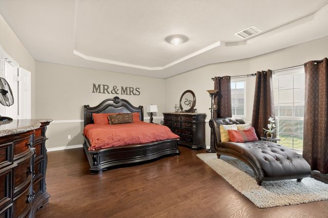 914 Hidden Lakes Drive, Cedar Hill, TX 75104