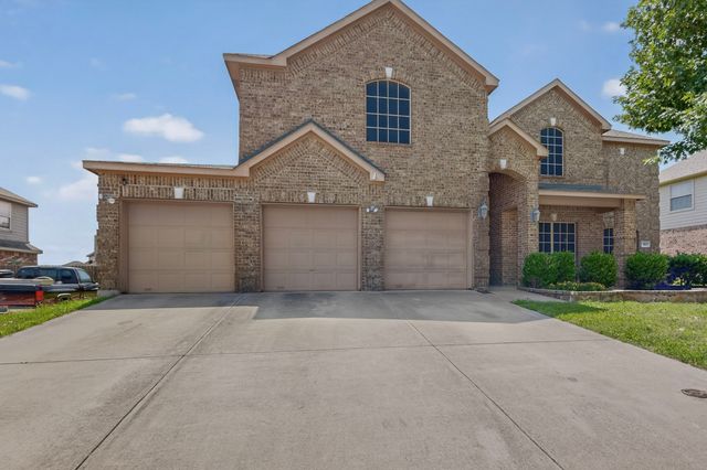 914 Hidden Lakes Drive, Cedar Hill, TX 75104