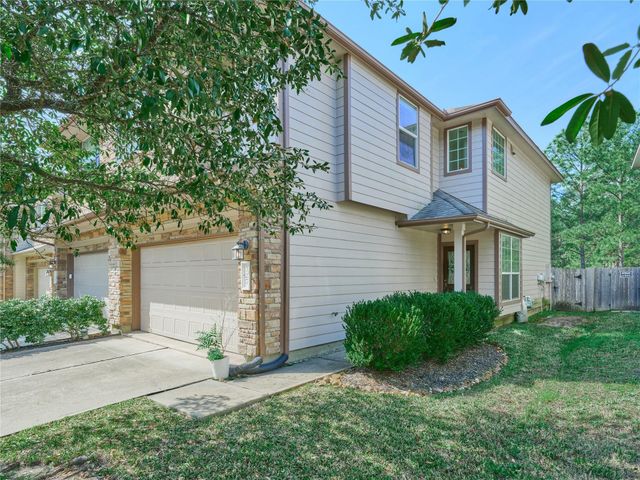 327 Bloomhill Place, Magnolia, TX 77354