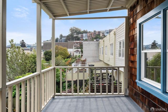 445 Wayland Street, San Francisco, CA 94134