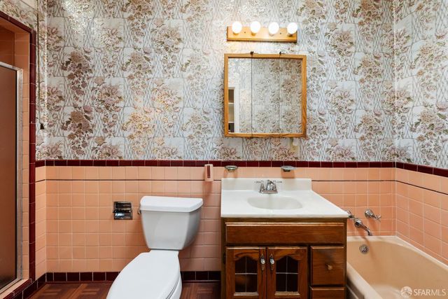 445 Wayland Street, San Francisco, CA 94134