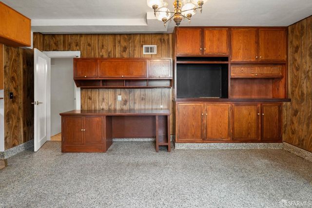 445 Wayland Street, San Francisco, CA 94134