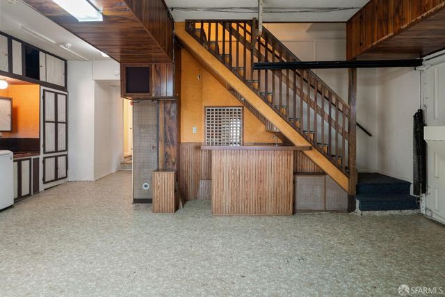 445 Wayland Street, San Francisco, CA 94134