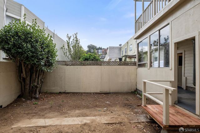 445 Wayland Street, San Francisco, CA 94134