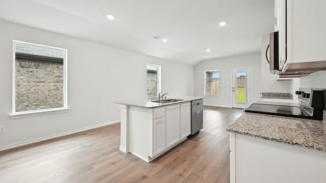 6023 Midsummer Way, Crandall, TX 75114