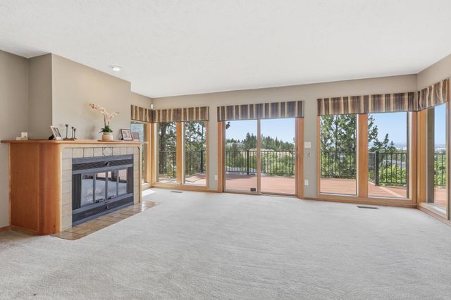 1408 S Kahuna Dr, Spokane, WA 99212
