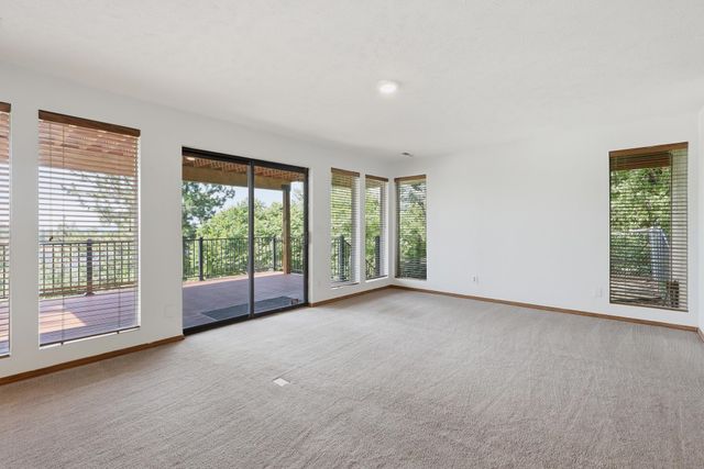 1408 S Kahuna Dr, Spokane, WA 99212