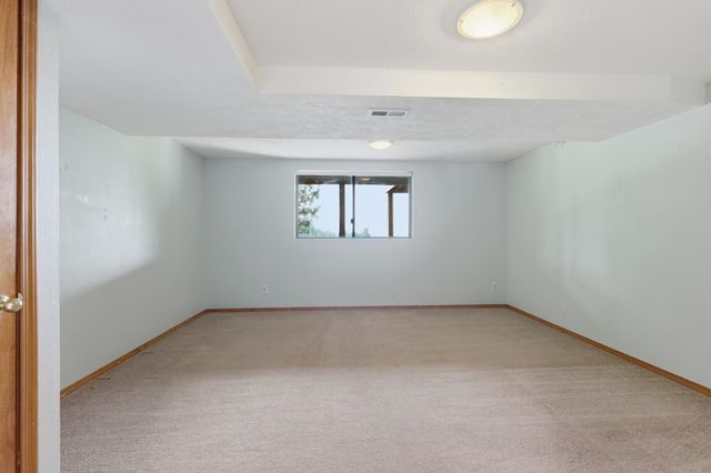 1408 S Kahuna Dr, Spokane, WA 99212