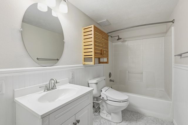 1408 S Kahuna Dr, Spokane, WA 99212
