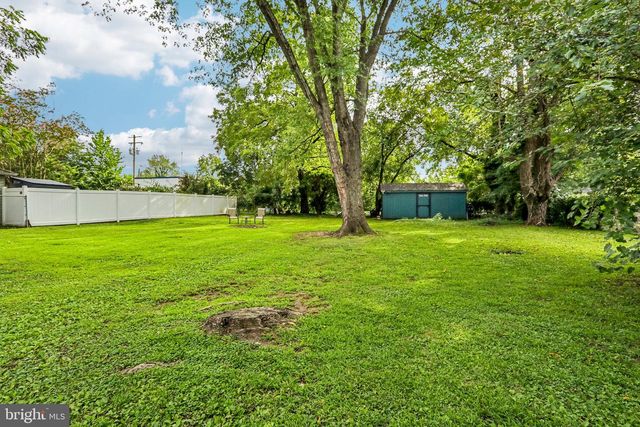 15 E COHAWKIN RD, Clarksboro, NJ 08020