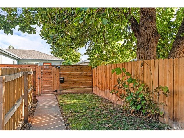 5194 E 33rd Ave, Denver, CO 80207