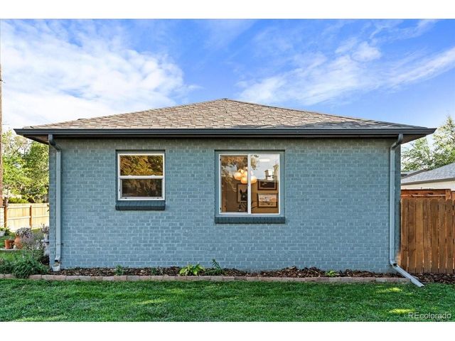 5194 E 33rd Ave, Denver, CO 80207