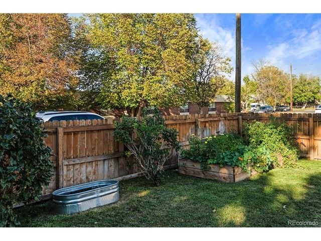 5194 E 33rd Ave, Denver, CO 80207