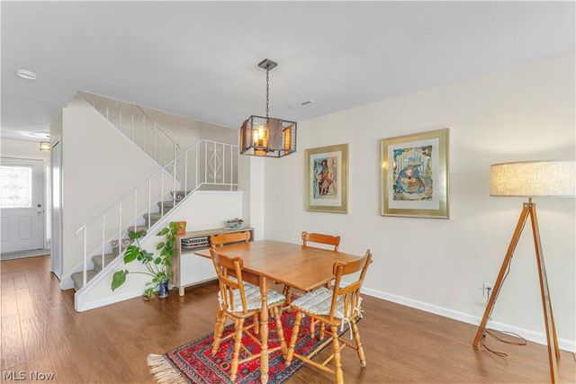 1748 Walnut Lane 32, Rocky River, OH 44116