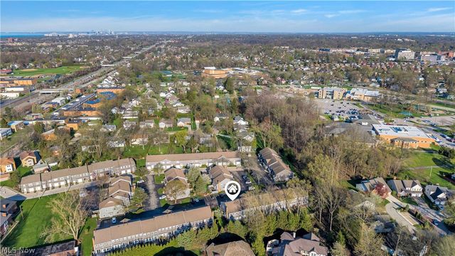 1748 Walnut Lane 32, Rocky River, OH 44116