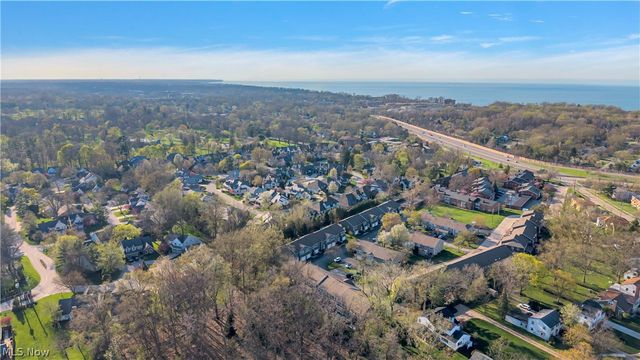 1748 Walnut Lane 32, Rocky River, OH 44116
