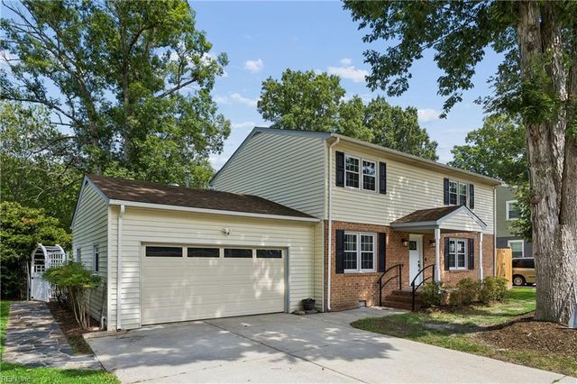 536 King Arthur DR, Virginia Beach, VA 23464