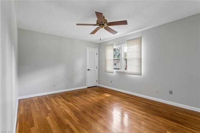 536 King Arthur DR, Virginia Beach, VA 23464