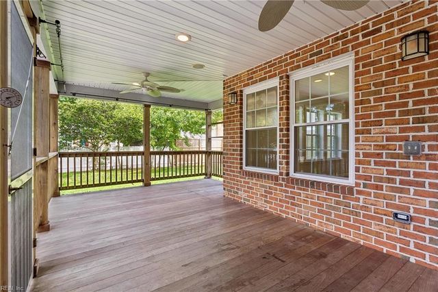 536 King Arthur DR, Virginia Beach, VA 23464